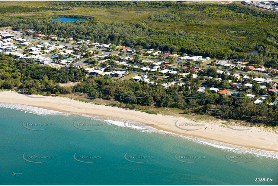 Aerial Photo Blacks Beach QLD Aerial Photography