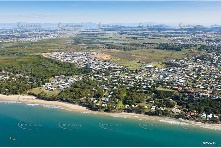 Aerial Photo Blacks Beach QLD Aerial Photography