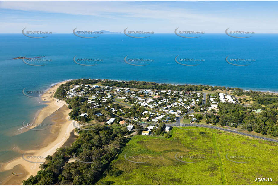 Aerial Photo Shoal Point QLD Aerial Photography