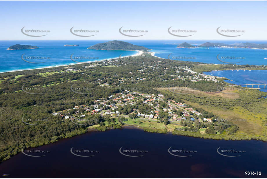Aerial Photo Hawks Nest NSW Aerial Photography