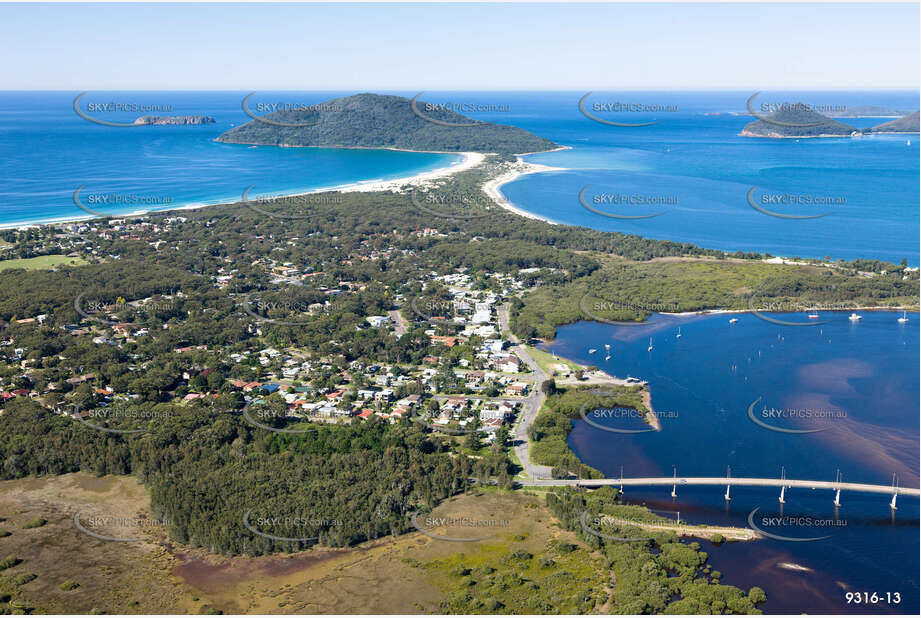 Aerial Photo Hawks Nest NSW Aerial Photography