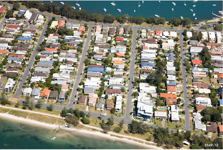 Aerial Photo Paradise Point QLD Aerial Photography