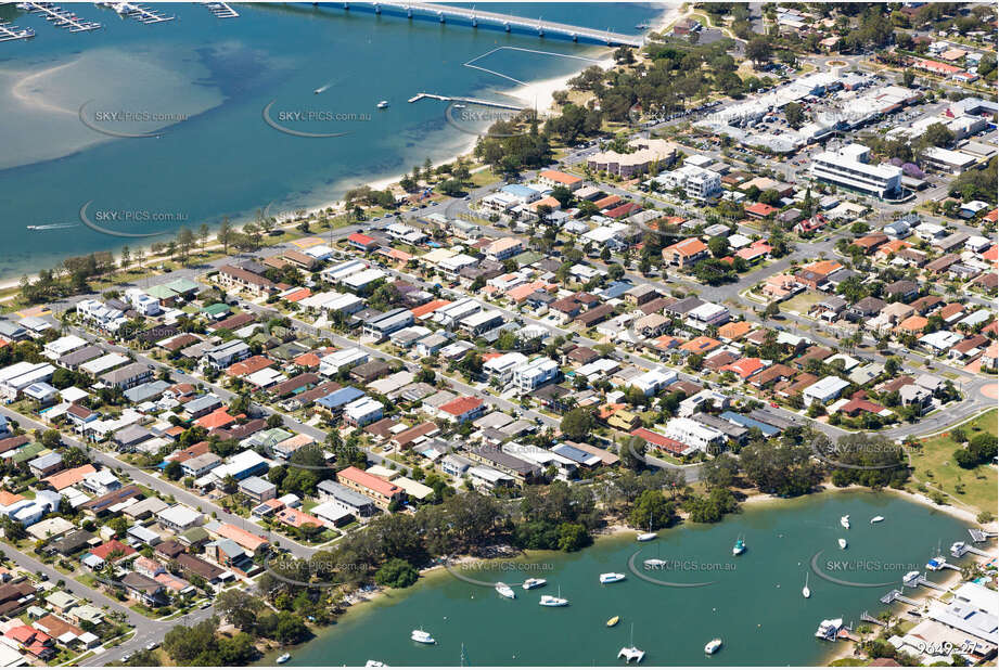 Aerial Photo Paradise Point QLD Aerial Photography