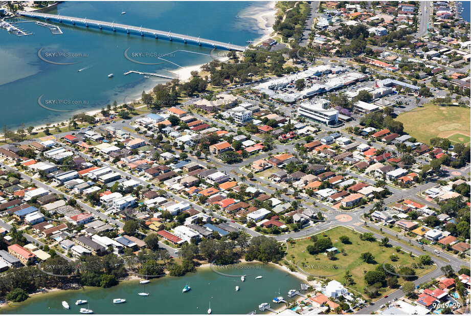 Aerial Photo Paradise Point QLD Aerial Photography